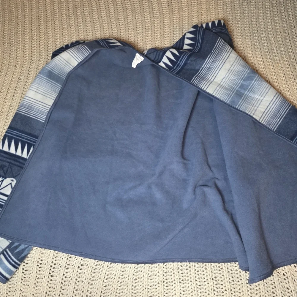 Woolrich Poncho Blue Bohemian Aztec Blanket Wrap Southwest Tribal Fleece Poncho
